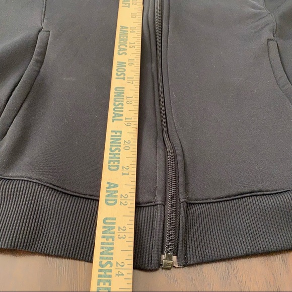 Nike just do it Women’s Black full zip Jacket Size L for big girls S women’s - Picture 10 of 10